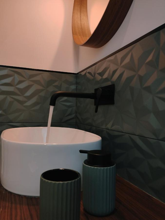 A Casa Di Twiggy Apartment Bologna Exterior photo